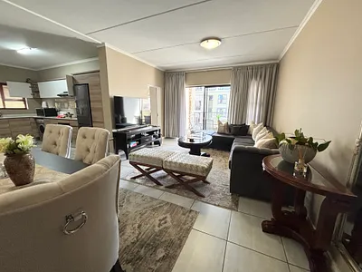 3 Bedroom Apartment For Sale in Midrand - oqSF.webp