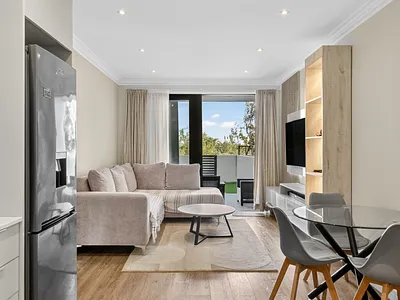 2 Bedroom Apartment For Sale in Somerset West - img