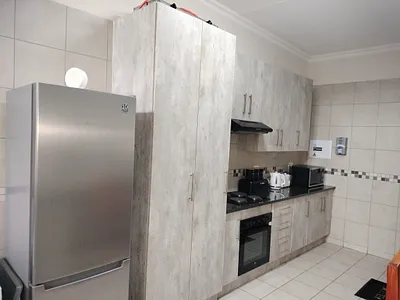 3 Bedroom Townhouse To Rent in Rustenburg - img
