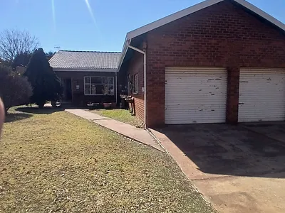3 Bedroom House For Sale in Heidelberg - img