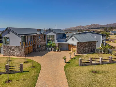 5 Bedroom House For Sale in Hartbeespoort - LVpo.webp