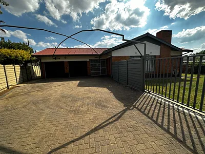 3 Bedroom House For Sale in Parys - mTTs.webp