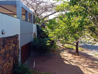 4 Bedroom House For Sale in Pretoria - Ozs3.webp
