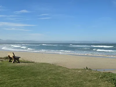3 Bedroom Apartment For Sale in Jeffreys Bay - VvZy.webp