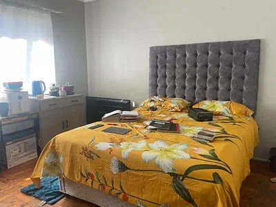 3 Bedroom Apartment For Sale in East London - b1pu.webp