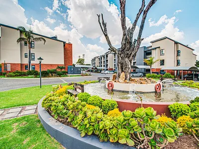 1 Bedroom Apartment For Sale in Edenvale - 1ahn.webp