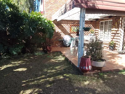 2 Bedroom Townhouse For Sale in Pretoria - img