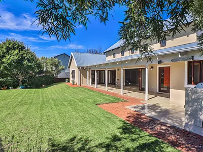 4 Bedroom House For Sale in Hartbeespoort - 03KC.webp