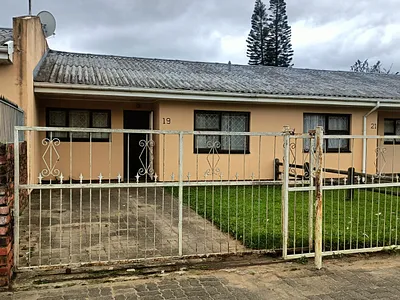 2 Bedroom Apartment For Sale in Bhisho - uOaN.webp