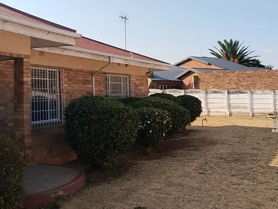 3 Bedroom House For Sale in Heidelberg - img