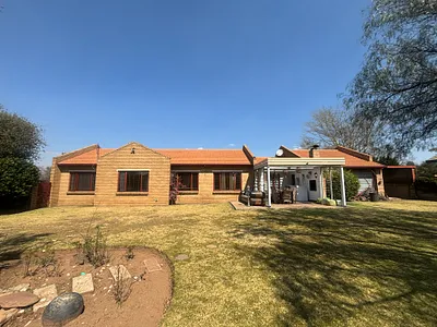 3 Bedroom House For Sale in Witbank - img