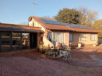 3 Bedroom House For Sale in Benoni - 26iP.webp