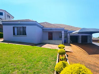 5 Bedroom House For Sale in Louis Trichardt - RWV2.webp