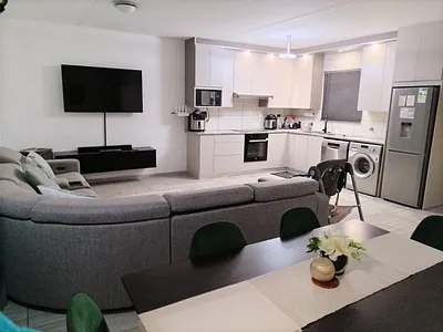 2 Bedroom Townhouse For Sale in Edenvale - img