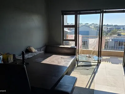 2 Bedroom Apartment For Sale in Edenvale - xdod.webp