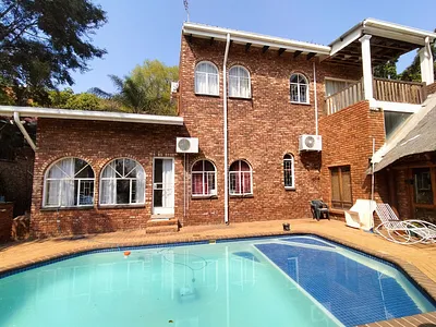 5 Bedroom House For Sale in Pretoria - 1Y4v.webp