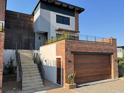 3 Bedroom Townhouse To Rent in Hilton - img
