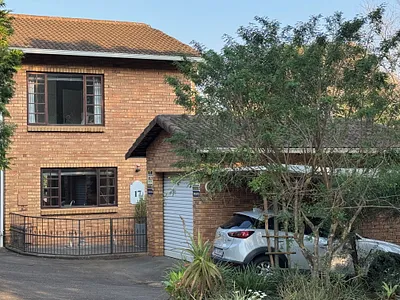 2 Bedroom Townhouse To Rent in Pietermaritzburg - img