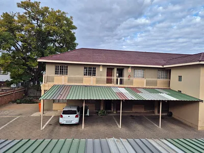 2 Bedroom Apartment For Sale in Polokwane - img