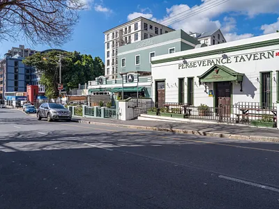 2 Bedroom Apartment For Sale in Cape Town - img