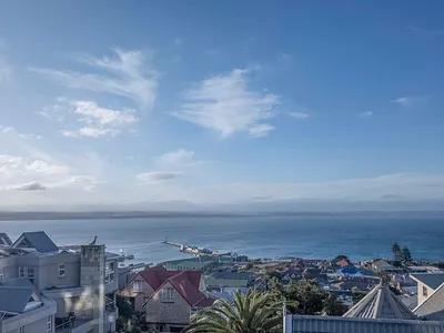 6 Bedroom House For Sale in Mossel Bay - IWkG.webp