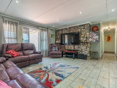 3 Bedroom Townhouse For Sale in Durban - sEhn.webp