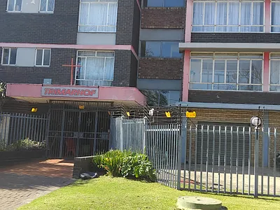 2.5 Bedroom Apartment For Sale in Witbank - img