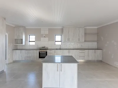 3 Bedroom House For Sale in Velddrif - img