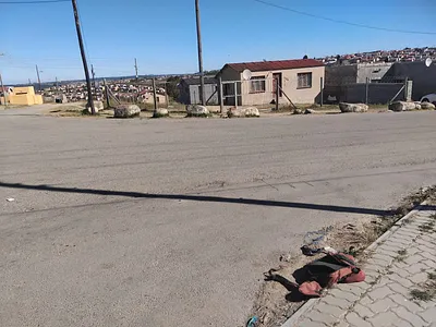 2 Bedroom House For Sale in East London - GEGY.webp