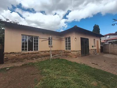 3 Bedroom House For Sale in Rustenburg - 5DOF.webp