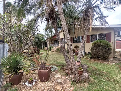 3 Bedroom House For Sale in Despatch - img