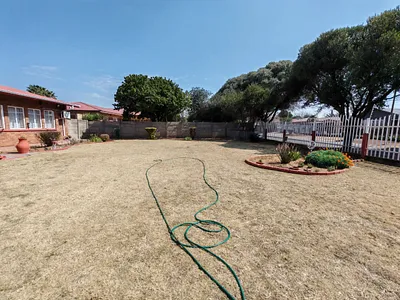 3 Bedroom House For Sale in Vanderbijlpark - img