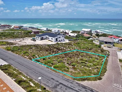 Vacant Land For Sale in Struisbaai - 6PYN.webp