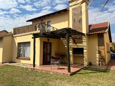 3 Bedroom Townhouse To Rent in Rustenburg - img