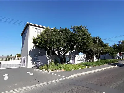 2 Bedroom Apartment For Sale in Blouberg - 97ik.webp