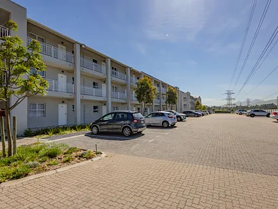 2 Bedroom Apartment To Rent in Kuils River - Uvlq.webp