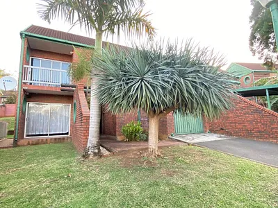 3 Bedroom Apartment For Sale in Empangeni - 2vyi.webp