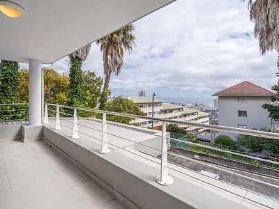 3 Bedroom Apartment To Rent in Cape Town - img