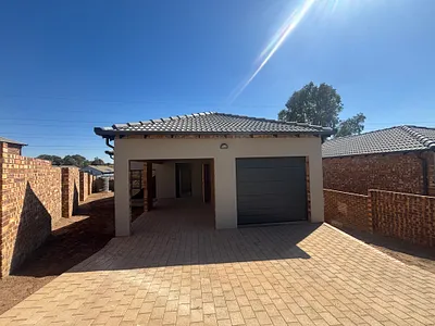 3 Bedroom House For Sale in Witbank - img