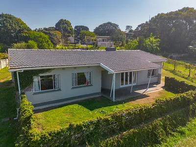 4 Bedroom House For Sale in Pinetown - img