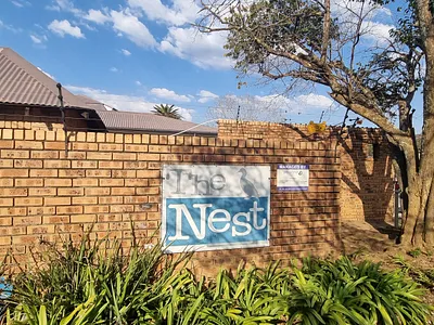 1 Bedroom Apartment For Sale in Pretoria - oOgV.webp