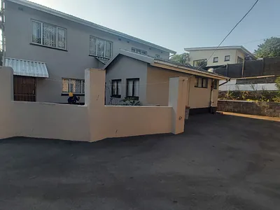 4 Bedroom House For Sale in Durban - img