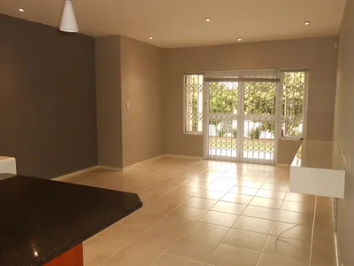 2 Bedroom Apartment To Rent in East London - PNgF.webp