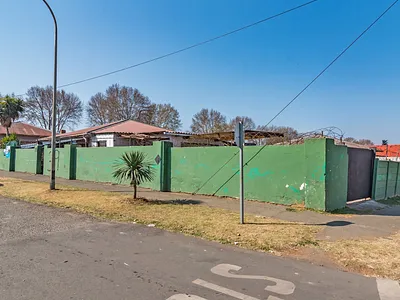 3 Bedroom House For Sale in Johannesburg - TevY.webp