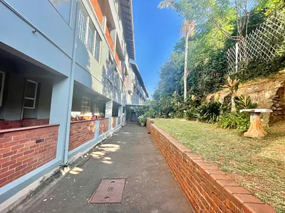 3 Bedroom Apartment For Sale in Durban - RaHo.webp