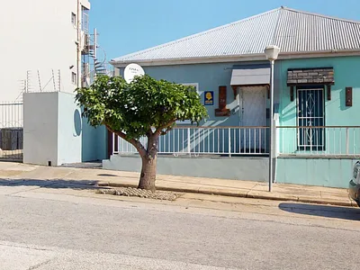 2 Bedroom House To Rent in Port Elizabeth - lHF6.webp