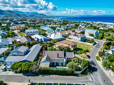 3 Bedroom House For Sale in Hermanus - hntd.webp