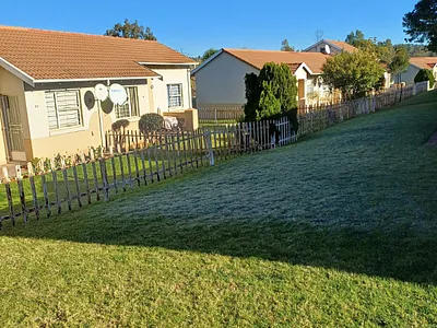 2 Bedroom Townhouse For Sale in Johannesburg - v70m.webp