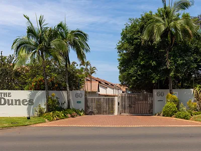 3 Bedroom Apartment For Sale in Umhlanga - Mu3x.webp