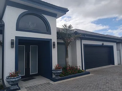 3 Bedroom House To Rent in Mossel Bay - XVqm.webp
